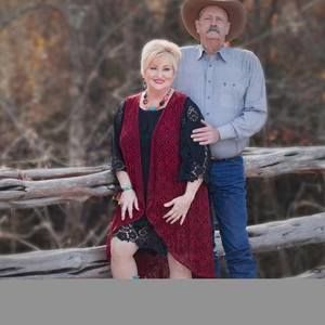 Meet your Posher, Carolyn